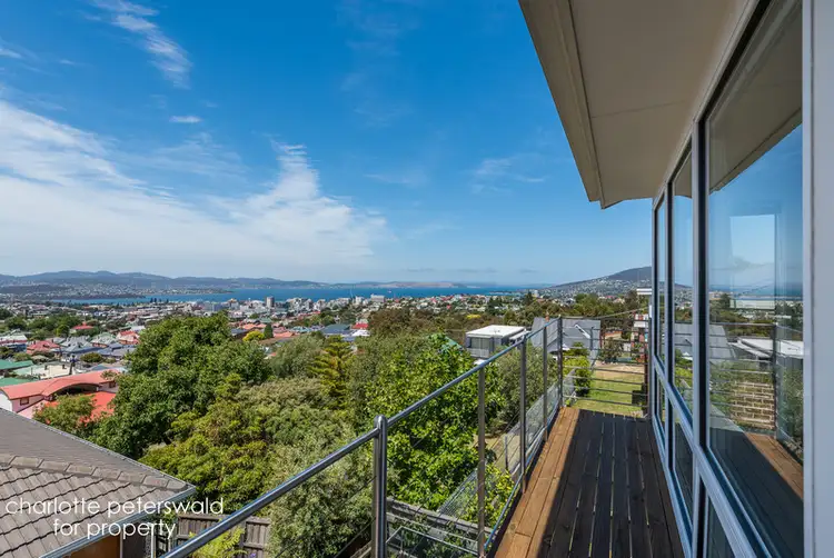 90 Arthur Street, West Hobart TAS 7000