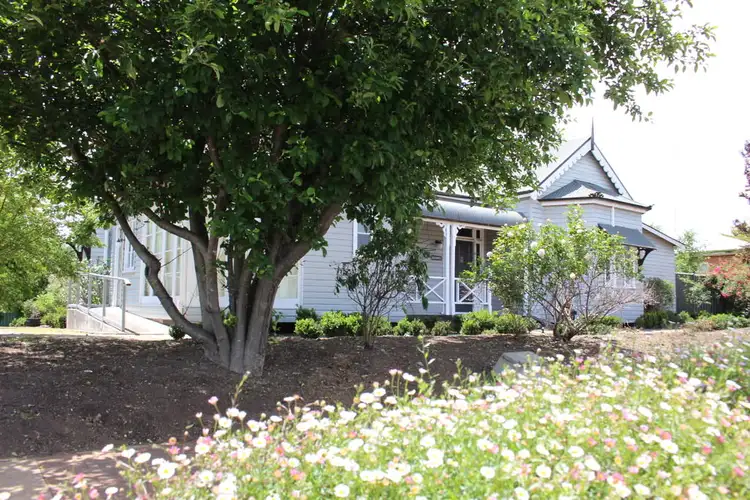 375 Rouse Street, Tenterfield NSW 2372