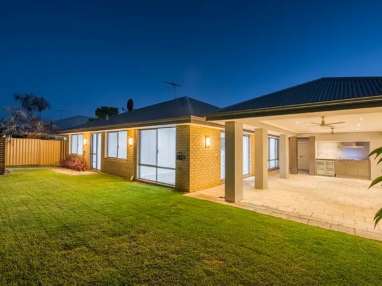 22 Pomera Drive, Byford WA 6122