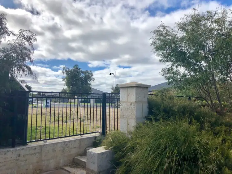 12 Nillson Lane, Cowaramup WA 6284