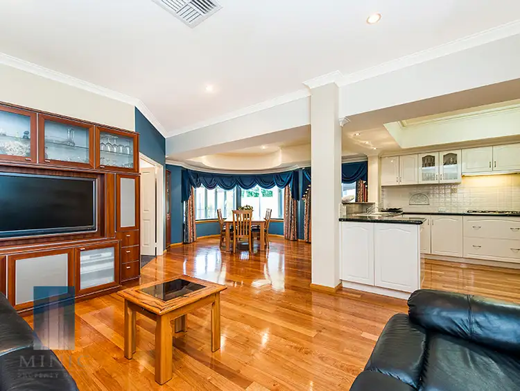 Third view of Homely house listing, 6 Kenneally Circuit, Salter Point WA 6152