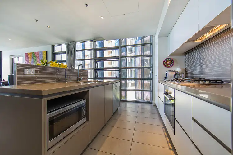 Sixth view of Homely unit listing, 301/101 Marine Parade, Redcliffe QLD 4020