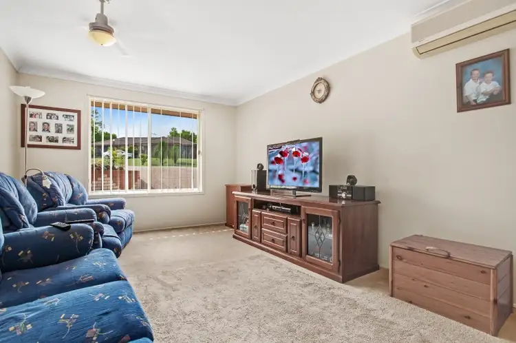 Fourth view of Homely house listing, 8 Verona Close, Rutherford NSW 2320