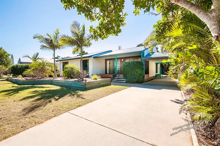 11 Joseph Banks Blvd, Agnes Water QLD 4677