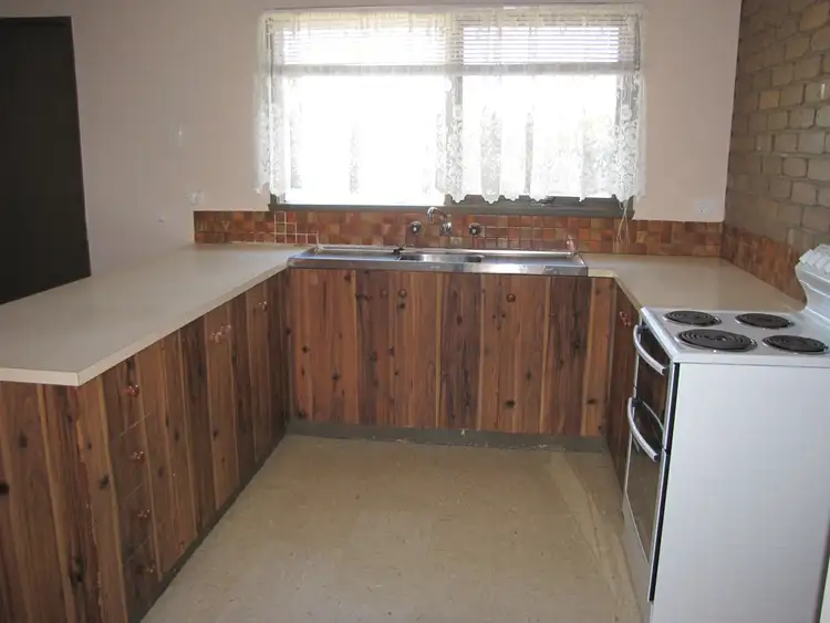 Fourth view of Homely unit listing, 10/14-18 Bell Street, Moe VIC 3825