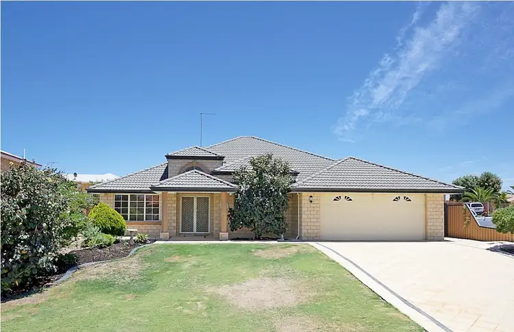 37 Caravel Way, Halls Head WA 6210