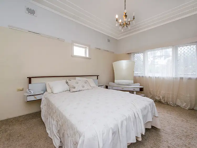 Fifth view of Homely house listing, 172 Hensman St, Kensington WA 6151
