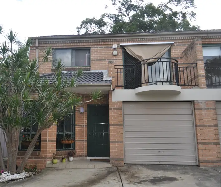 6/114 Highclere Avenue, Punchbowl NSW 2196