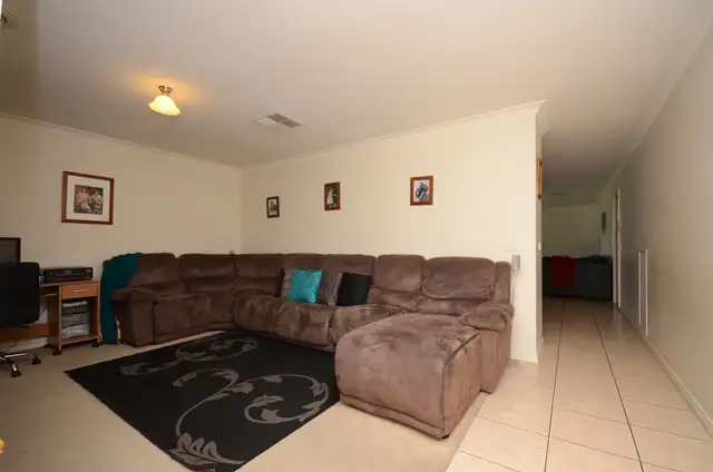 Sixth view of Homely house listing, 9 Dalbirra Court, Lavington NSW 2641