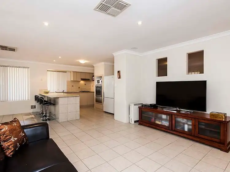 Fifth view of Homely semi-detached listing, 380A Coode Street, Dianella WA 6059