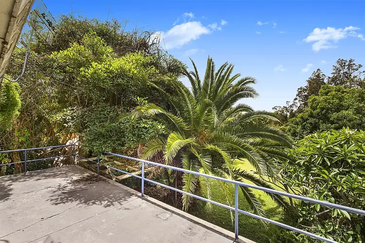 Fifth view of Homely house listing, 37 Avoca Dr, Avoca Beach NSW 2251