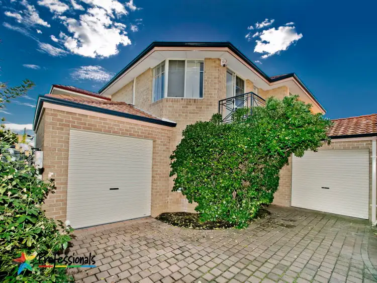 4/11 Hayes Avenue, Yokine WA 6060