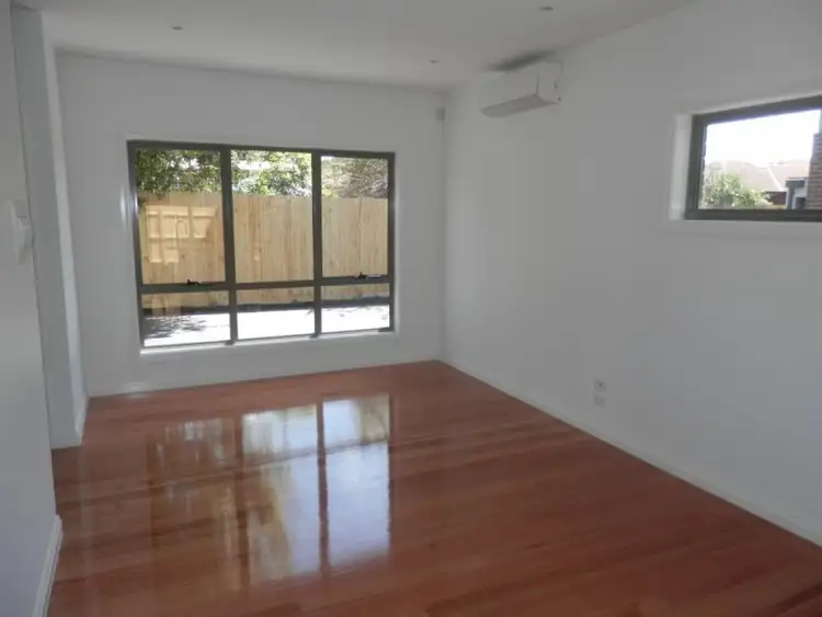 Fifth view of Homely townhouse listing, 1/3 Mattea court, Reservoir VIC 3073