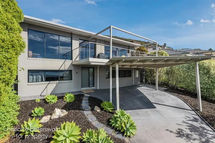 26 Broadwaters Parade, Sandy Bay TAS 7005