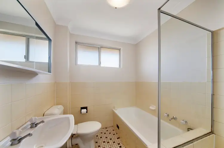 Third view of Homely unit listing, 7/24 Atchison Road, Macquarie Fields NSW 2564