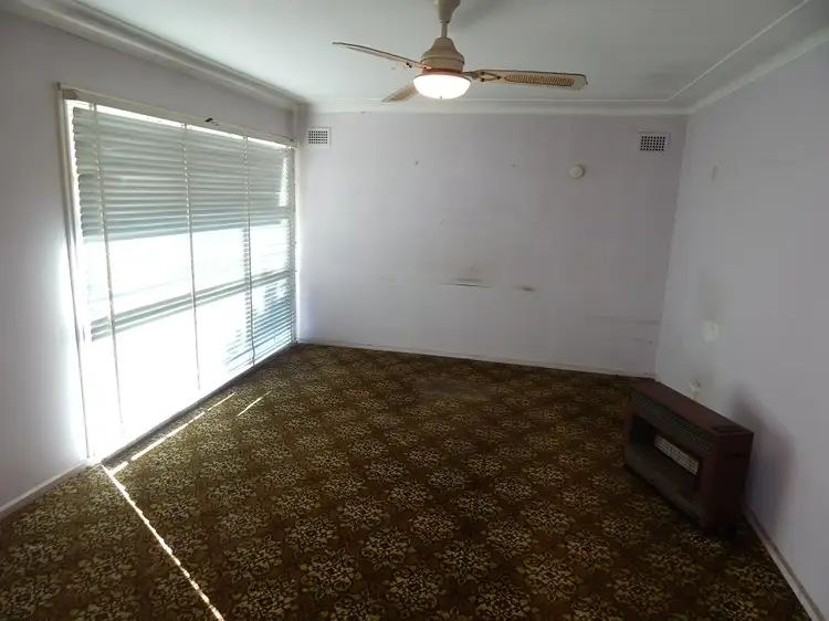 Fourth view of Homely house listing, 11 Hemingway Crescent, Fairfield NSW 2165