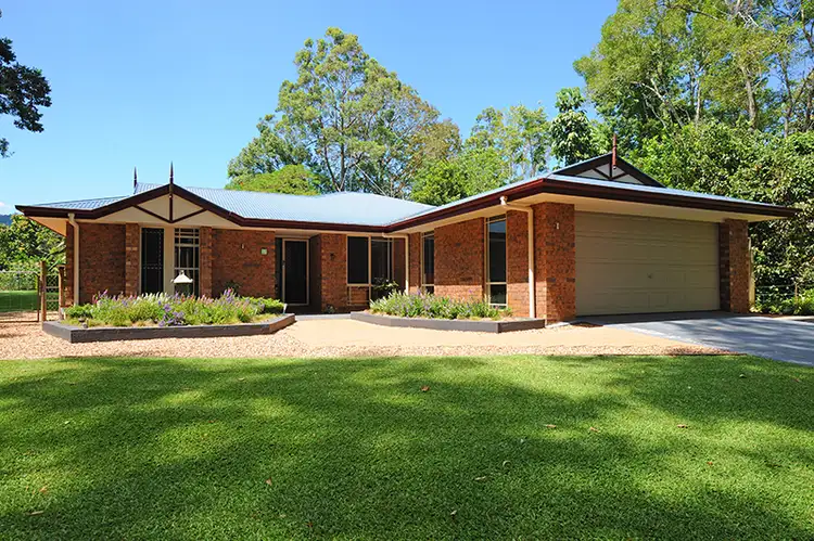 Third view of Homely house listing, 10 Nottingham Court, Beerwah QLD 4519