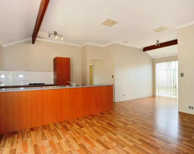 Second view of Homely house listing, 7 Pepperell Crescent, Leda WA 6170