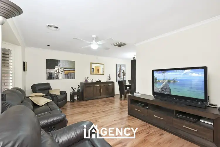Third view of Homely house listing, 6 Alma Court, Endeavour Hills VIC 3802