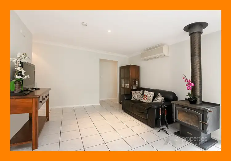 Fifth view of Homely house listing, 21 SOLANDRA CIRCUIT, Regents Park QLD 4118