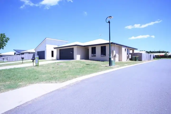 Second view of Homely house listing, 41 HASTINGS Street, Ooralea QLD 4740