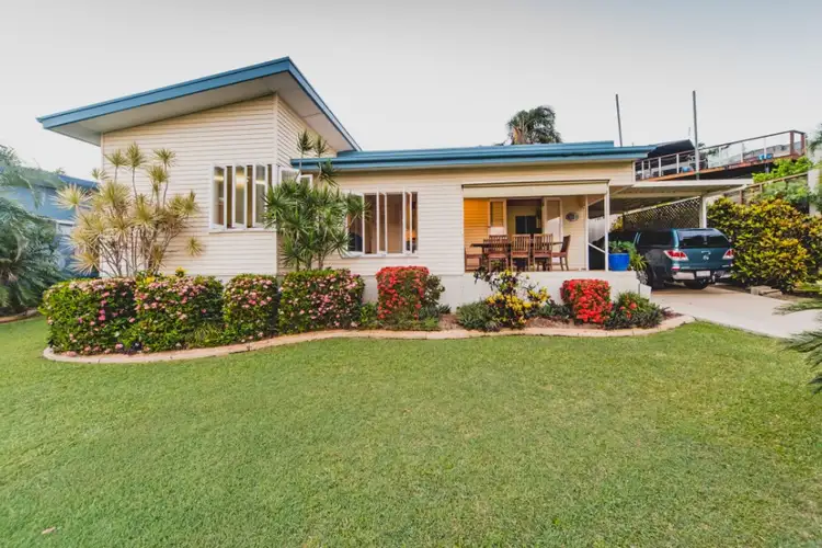 4 Broadwater Ave, Airlie Beach QLD 4802