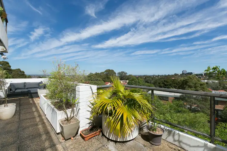 Third view of Homely apartment listing, 16/2 Lamont Street, Wollstonecraft NSW 2065