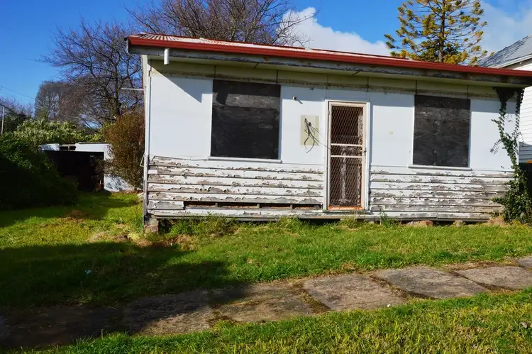 10 BOURKE STREET, Korumburra VIC 3950