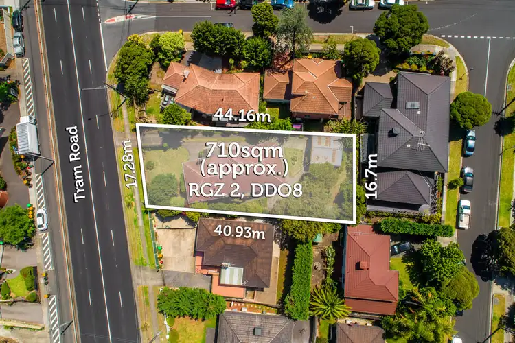 76 Tram Rd, Doncaster VIC 3108