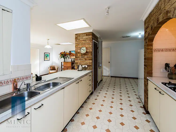 Seventh view of Homely house listing, 32 Narcissus Avenue, Parkwood WA 6147