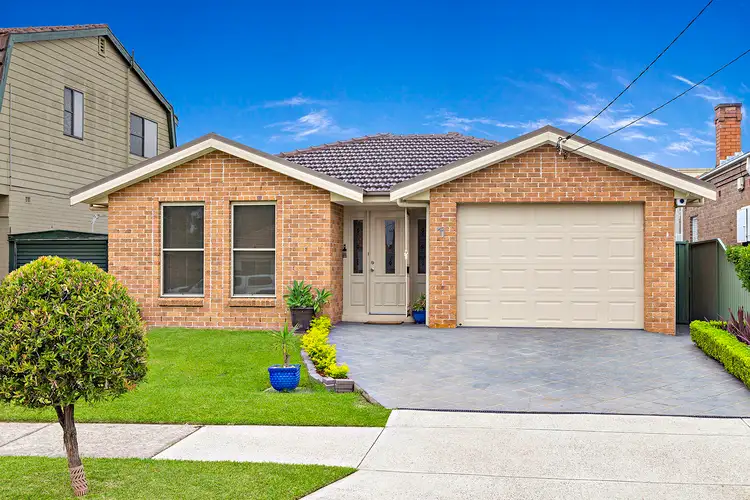 11 Avoca Avenue, Belfield NSW 2191