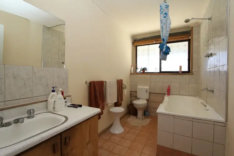 Seventh view of Homely house listing, 120 Woodland Drive, Scarsdale VIC 3351