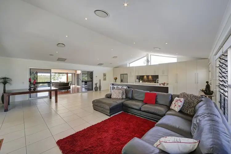 Fifth view of Homely house listing, 7 Raewood Close, Coral Cove QLD 4670