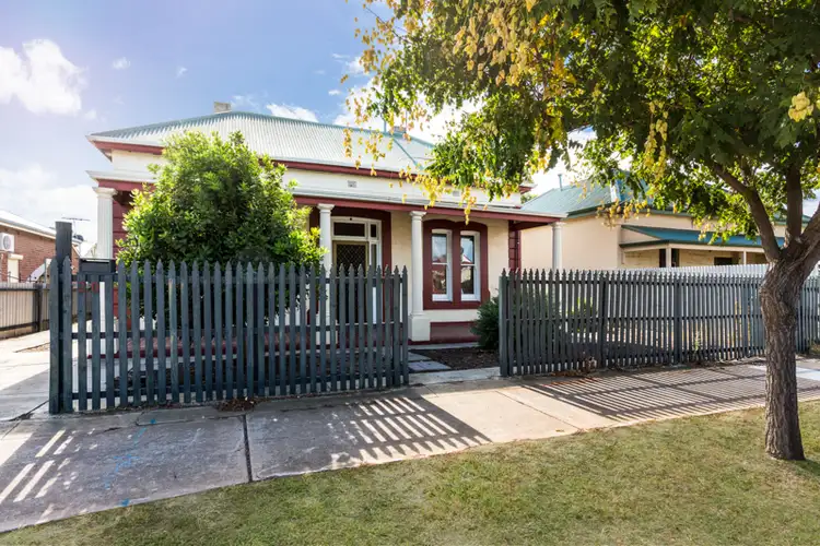 20 Gray Terrace, Rosewater SA 5013