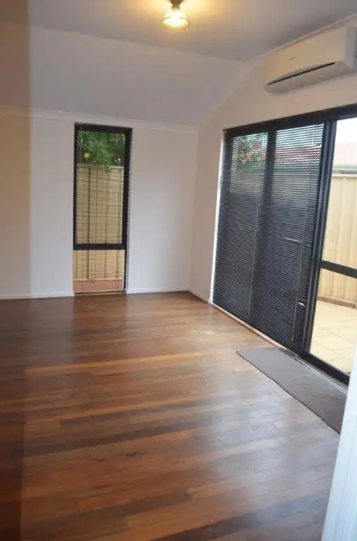Fifth view of Homely house listing, 2/43 Charles Street, Bunbury WA 6230