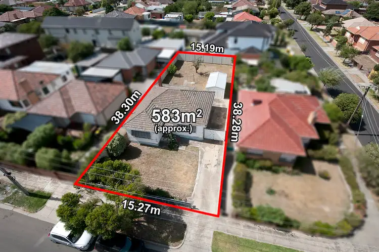 18 Welch Street, Fawkner VIC 3060