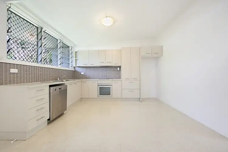 Second view of Homely unit listing, 1/53 Princes Road, Hyde Park QLD 4812