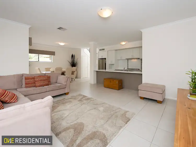 6/41 Baler Court, Hammond Park WA 6164