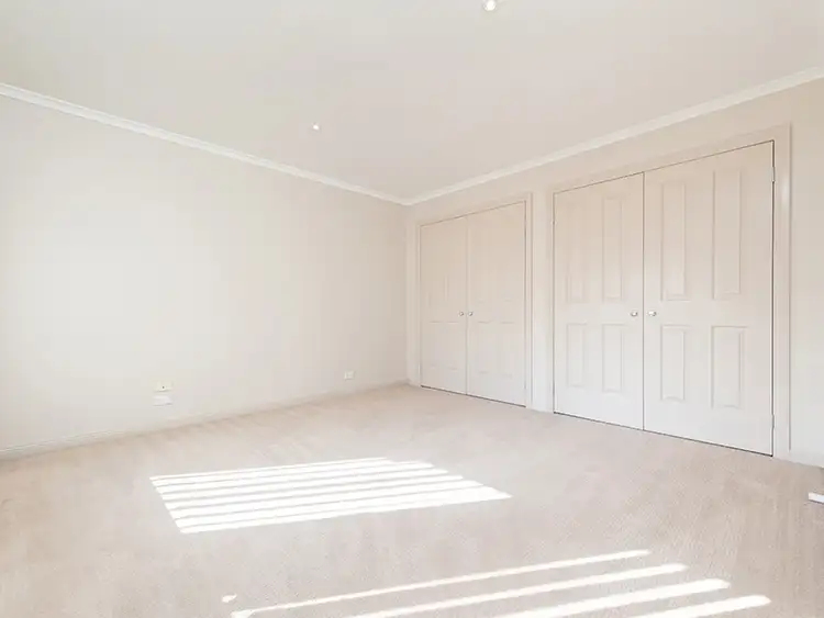 Seventh view of Homely house listing, 4/45 Ancona Drive, Mill Park VIC 3082