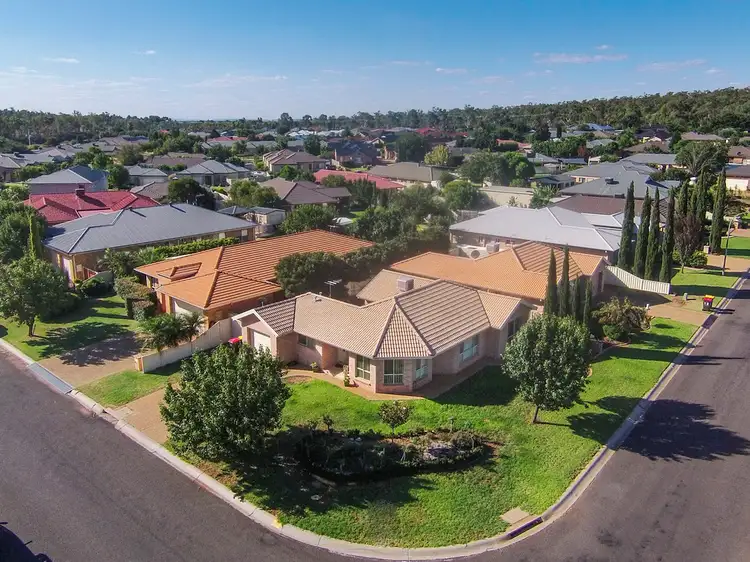 54 Nelson Drive, Griffith NSW 2680