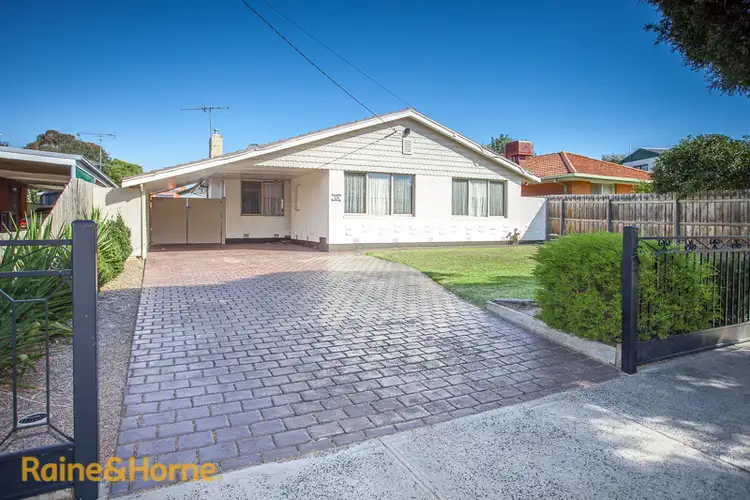 13 Melba Avenue, Sunbury VIC 3429