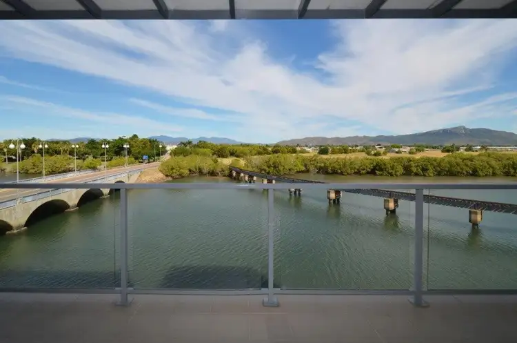 16 / 8 Stanley Street, Townsville City QLD 4810