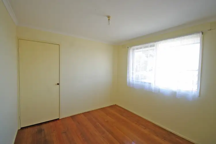 Sixth view of Homely house listing, 2 Pickersgill Court, Endeavour Hills VIC 3802