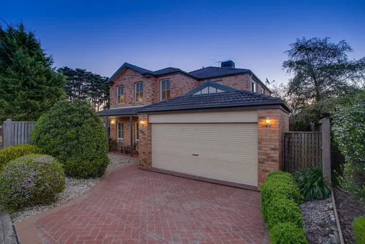 86 St Boswells Ave, Berwick VIC 3806