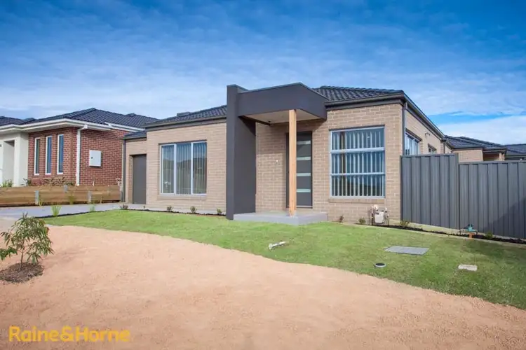 1/33 Keeper Street, Sunbury VIC 3429
