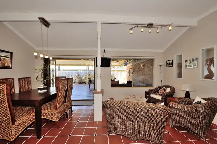 Seventh view of Homely house listing, 124 The Avenue, Warnbro WA 6169