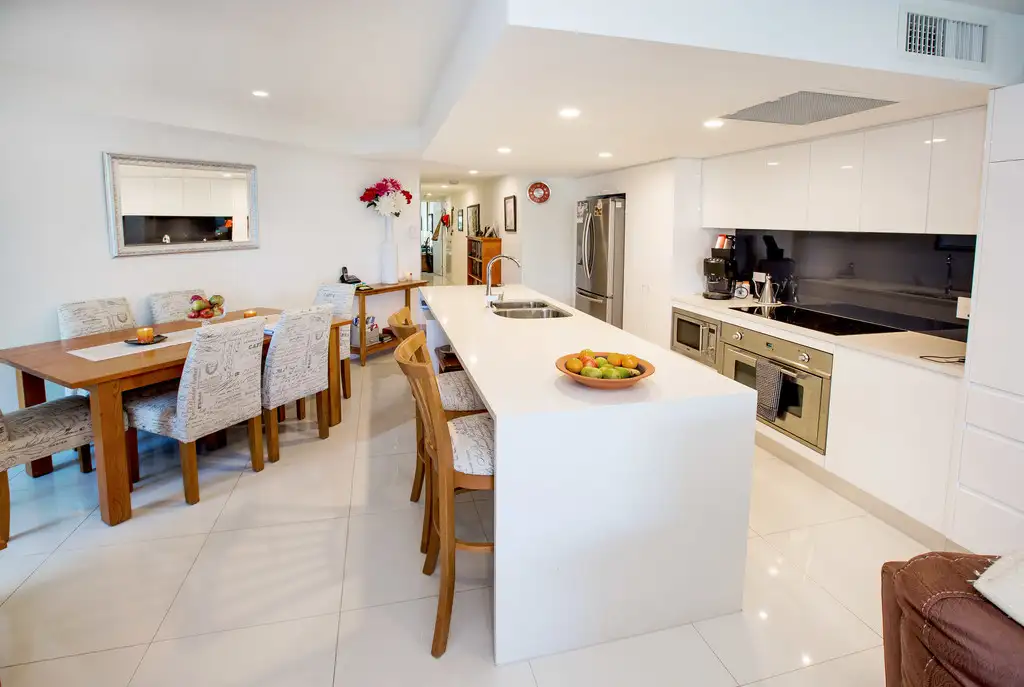 Main view of Homely unit listing, 2/85 Marine Parade, Redcliffe QLD 4020