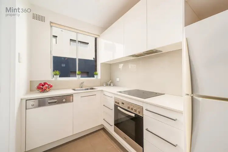 Third view of Homely apartment listing, 2/7 William Street, Randwick NSW 2031