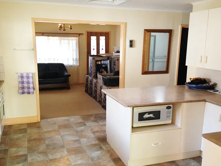 Second view of Homely house listing, 86 New Guinea Road, Robinvale VIC 3549
