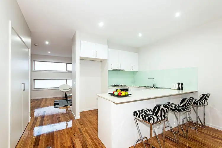 Fourth view of Homely townhouse listing, 2/9 Menarra Street, Strathmore VIC 3041